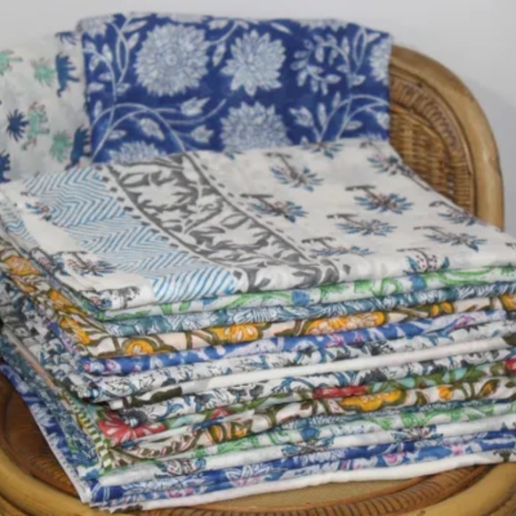 Versatile Floral India Print Cotton Fabric, White, Brown, Pink, 46.5 X 74.5 - Picture 5 of 5